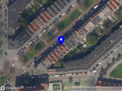 Ambulance met gepaste spoed naar de Polderlaan in Rotterdam