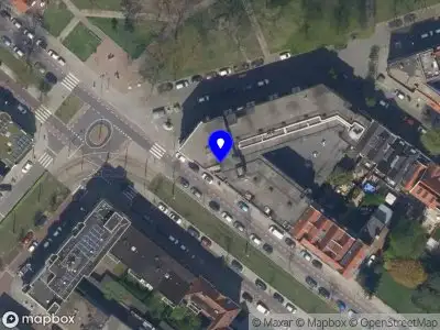 Ambulance met grote spoed naar de Wolphaertsbocht in Rotterdam