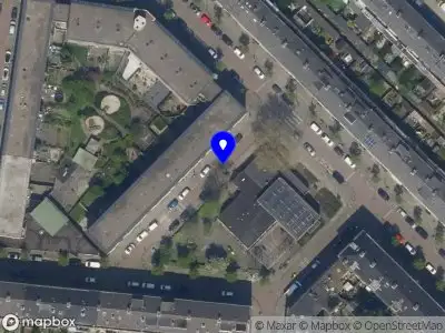 Ambulance met gepaste spoed naar de Bulgaarsestraat in Rotterdam