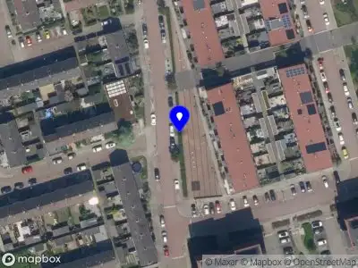 Ambulance met grote spoed naar de Constantijn Huygensstraat in Capelle aan den IJssel