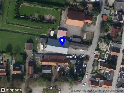 Ambulance met grote spoed naar de Beneden Nieuwstraat in Westmaas