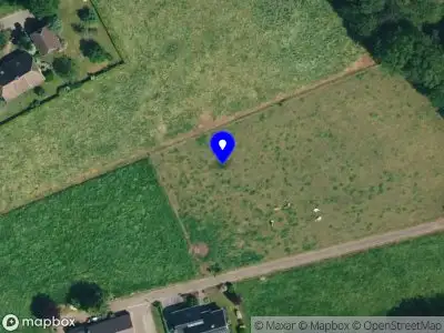 112 melding Brandweer met gepaste spoed naar de Luttekeveldweg in Markelo vanwege stormschade