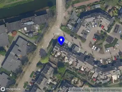Ambulance met grote spoed naar de Korenmolen in Capelle aan den IJssel