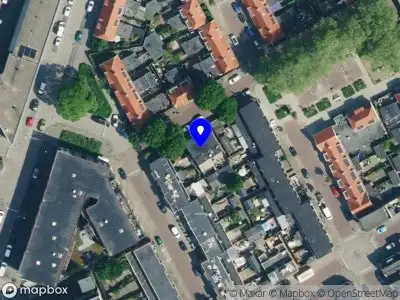 Brandweer met gepaste spoed naar de Tabaksdwarsstraat in Deventer vanwege waarnemen gaslucht