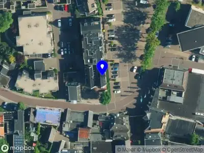 Brandweer met grote spoed naar de Van Dedemplein in Wijhe vanwege gebouwbrand