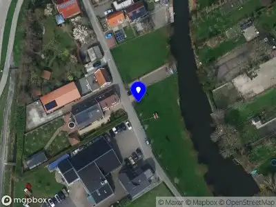 Ambulance met gepaste spoed naar de Damsteeg in Nieuw-Beijerland