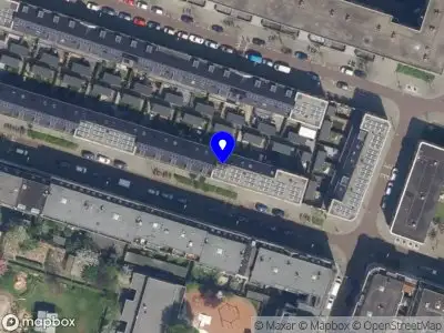 Ambulance met grote spoed naar de Bloklandstraat in Rotterdam