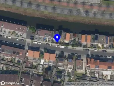 Ambulance met gepaste spoed naar de Flatusstraat in Capelle aan den IJssel