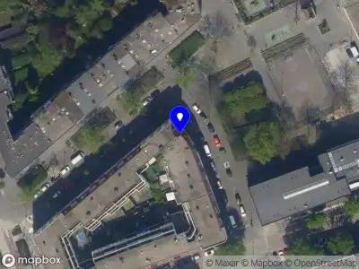 Ambulance met grote spoed naar de Kerkepad in Rotterdam