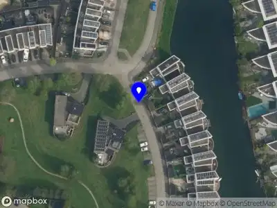 Brandweer met grote spoed naar de Bloementuin in Houten vanwege gebouwbrand
