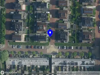 Ambulance met grote spoed naar de Anton de Langelaan in Amstelveen