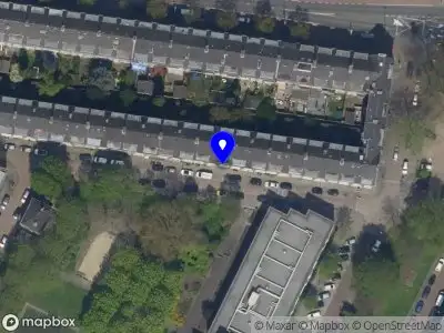 Ambulance met gepaste spoed naar de Zweedsestraat in Rotterdam