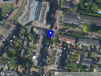 Brandweer met grote spoed naar de Jhr C Roëlllaan in Eemnes vanwege gebouwbrand