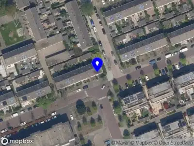 Ambulance met grote spoed naar de Kraanvogellaan in Vlaardingen