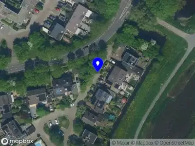 Ambulance met grote spoed naar de Beemdgras in Purmerend