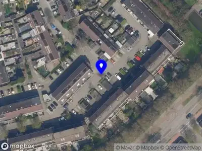 Brandweer met grote spoed naar de Napelshof in Rotterdam vanwege reanimatie