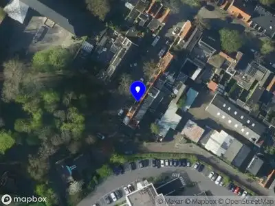 Brandweer met gepaste spoed naar de Houtweg in Alkmaar vanwege waarnemen gaslucht