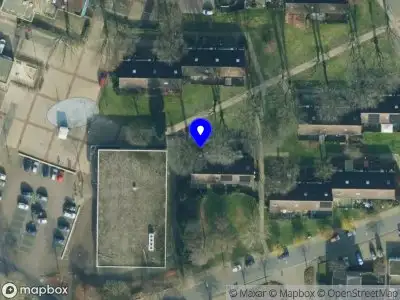 Brandweer met grote spoed naar de Bachlaan in Nijverdal vanwege stankoverlast