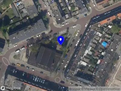 Brandweer met grote spoed naar de Van Onselenstraat in Rotterdam vanwege stankoverlast