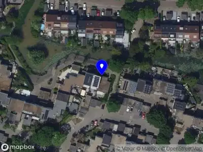 Ambulance met grote spoed naar de Brittenburg in Dordrecht