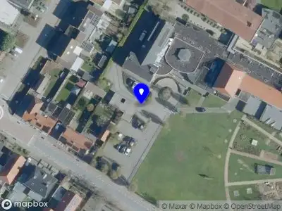 Brandweer met grote spoed naar de Reeuwijkstraat in Ammerzoden vanwege waarnemen gaslucht