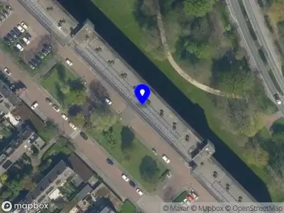 Ambulance met gepaste spoed naar de Buizerdstraat in Maassluis