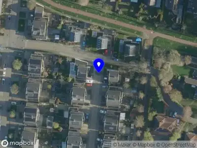 Brandweer met grote spoed naar de J.H. Cieraadstraat in Tiel vanwege afhijsen patient