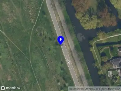 Ambulance met grote spoed naar de Zoomweg in Schiedam