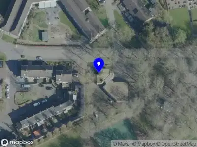 Brandweer met gepaste spoed naar de Kloosterstraat in Berghem vanwege een buitenbrand