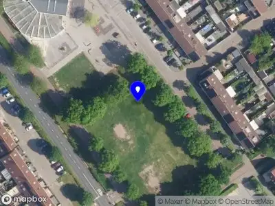 Brandweer met grote spoed naar de Wipmolenweg in Almere vanwege voertuigbrand