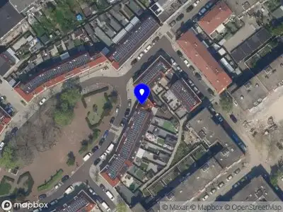 Ambulance met gepaste spoed naar de Fabriplein in Schiedam