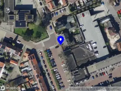 Ambulance met gepaste spoed naar de Julianastraat in Rhoon