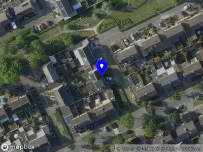 112 melding Brandweer met grote spoed naar de Esdoornstraat in Nederweert vanwege reanimatie