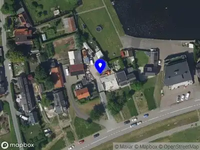 Ambulance met gepaste spoed naar de Rivierdijk in Hardinxveld-Giessendam
