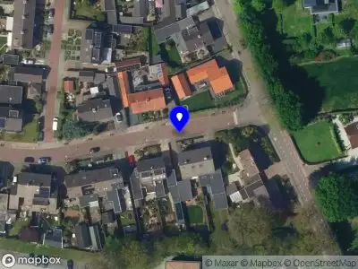 Brandweer met grote spoed naar de Acacialaan in Garderen vanwege gebouwbrand