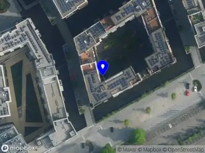 Brandweer met gepaste spoed naar de Charley Tooropgracht in Diemen vanwege een liftopsluiting