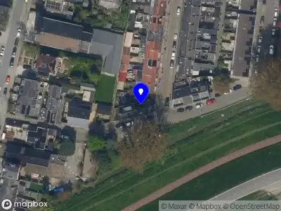Brandweer met gepaste spoed naar de Luipaardstraat in Rotterdam vanwege stankoverlast