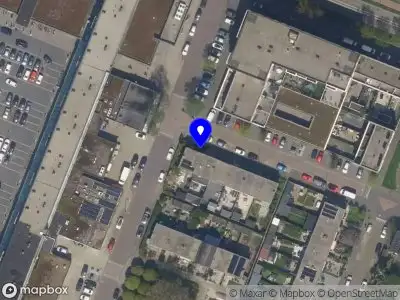 Ambulance met grote spoed naar de Prof. Rutgersstraat in Vlaardingen