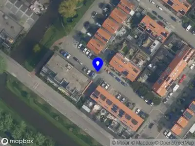 Ambulance met gepaste spoed naar de Peterseliestraat in Wateringen