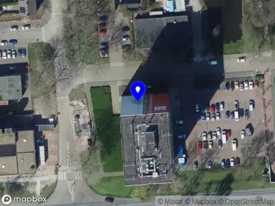 Ambulance met gepaste spoed naar de Saturnusstraat in Spijkenisse