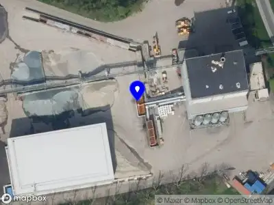 Brandweer met grote spoed naar de Bazeldijk in Hoogblokland vanwege middelgrote brand