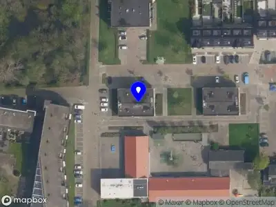 Ambulance met grote spoed naar de Burgemeester Hendrixstraat in Berkel en Rodenrijs