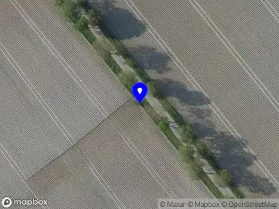 Brandweer en politie met grote spoed naar de Heugterbroekdijk in Nederweert vanwege middelgrote brand