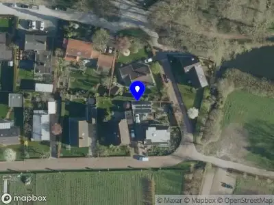 Brandweer met gepaste spoed naar de G.E.H. Tutein Noltheniuslaan in Waardenburg