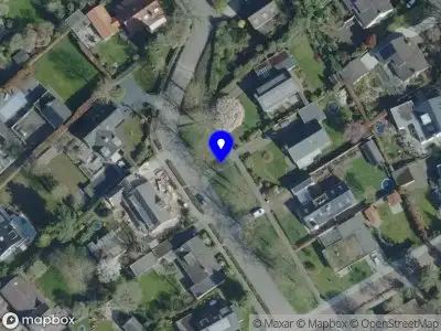 Brandweer en politie met grote spoed naar de Hijlekamp in Mook vanwege waarnemen gaslucht