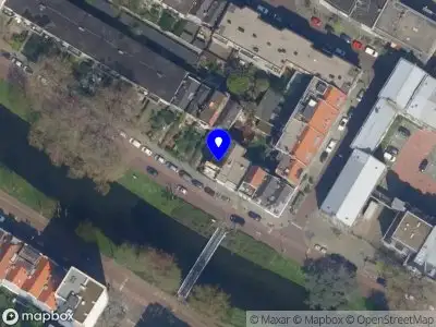 Ambulance met grote spoed naar de Noordsingel in Rotterdam