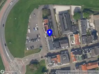 Ambulance met grote spoed naar de IJsselmondsehoofd in Rotterdam