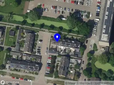 Ambulance met grote spoed naar de De Horst in Sliedrecht