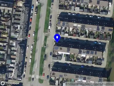 Ambulance met gepaste spoed naar de Fie Carelsenstraat in Spijkenisse