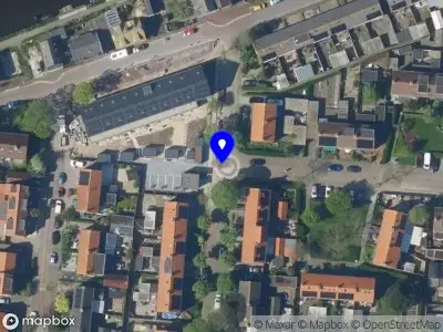 Brandweer met gepaste spoed naar de Johan Willem Frisostraat in Nieuwerbrug aan den Rijn vanwege afgaan rookmelder